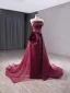 Haut de Gamme Élégant Bordeaux Fait main Perlage Paillettes Fleur Robe De Bal 2024 Trompette / Sirène Bustier Sans Manches Dos Nu Train De Balayage Promo