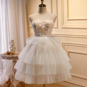 Sexy Elfenben Beading Perle Paljetter Appliques Festkjoler 2023 Prinsesse Strapless Uten Ermer Ryggløse Aften Korte Festkjoler