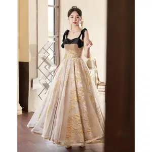 Chic Beautiful Champagne Rhinestone Sequins Prom Dresses 2022 A Line Princess Spaghetti Straps Bow Sleeveless Backless Floor Length Long Prom Formal Dresses