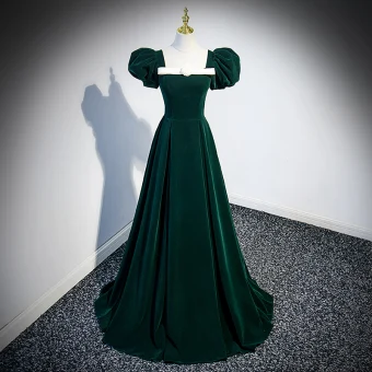 Élégant Vert Foncé Robe De Bal 2023 Princesse Encolure Carrée Gonflée Manches Courtes Dos Nu Train De Balayage Promo Robe De Ceremonie