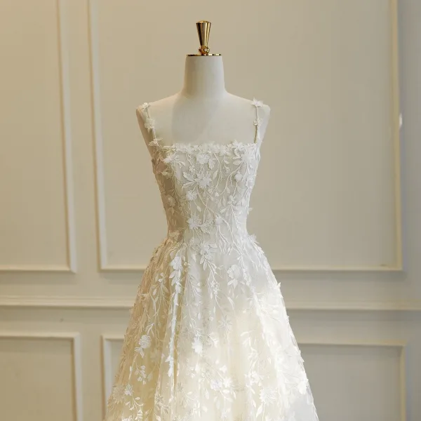 High-end Champagne Handmade Lace Flower Wedding Dresses 2026 A-Line / Princess Spaghetti Straps Sleeveless Backless Floor-Length / Long Wedding