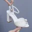 Élégant Blanche Perle Bride Cheville Chaussure De Mariée 2025 9 cm Talons Épais Peep Toes / Bout Ouvert Mariage Sandales Talons Hauts
