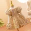 Scintillantes Doré Paillettes Anniversaire Courte Robe Ceremonie Fille 2022 Robe Boule Encolure Dégagée Gonflée Manches Courtes Noeud Robe Ceremonie Fille
