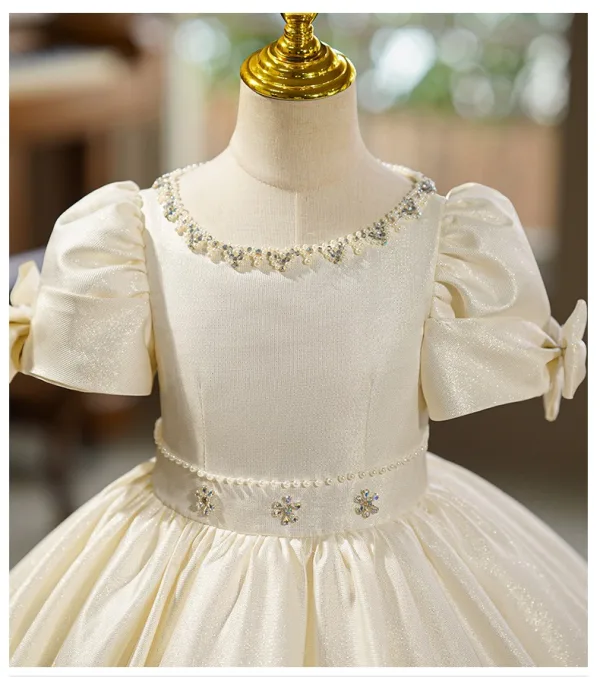 Elegant Ivory Pearl Rhinestone Birthday Flower Girl Dresses 2025 Ball Gown Scoop Neck Puffy Short Sleeve Floor-Length / Long