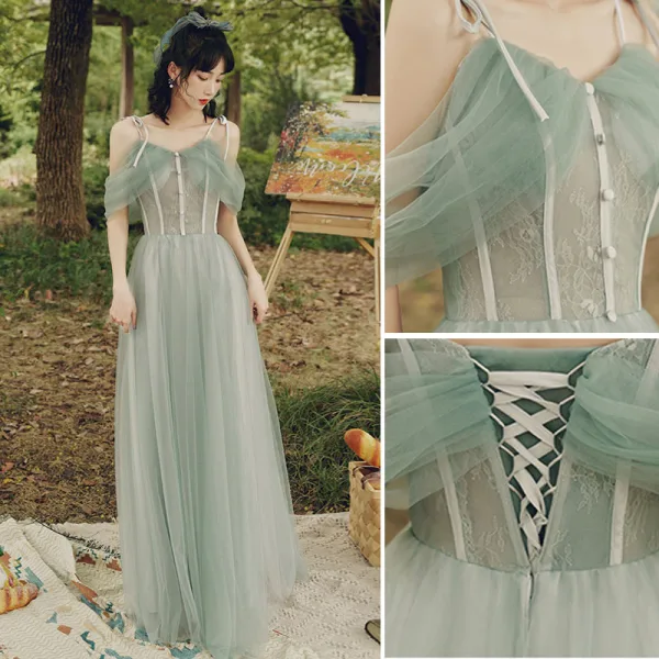 Modest / Simple Sage Green Lace Bridesmaid Dresses 2022 A-Line / Princess Short Sleeve Backless Floor-Length / Long Bridesmaid