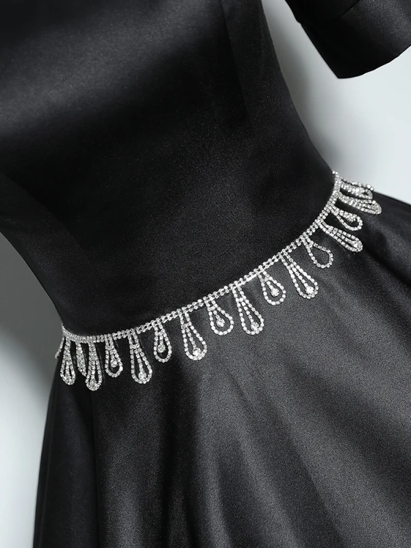 Vintage / Retro Black Rhinestone Satin Prom Dresses 2024 Ball Gown V-Neck Short Sleeve Backless Floor-Length / Long Prom Formal Dresses