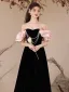 Chic / Beautiful Black Pearl Velvet Prom Dresses 2024 A-Line / Princess Off-The-Shoulder Ruffle Short Sleeve Backless Floor-Length / Long Prom Formal Dresses