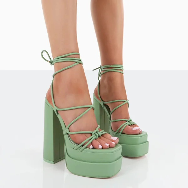 Unique Lavendel Strassenmode Sandalen Damen 2022 Knöchelriemen 12 cm Stilettos Peeptoes Sandaletten Hochhackige
