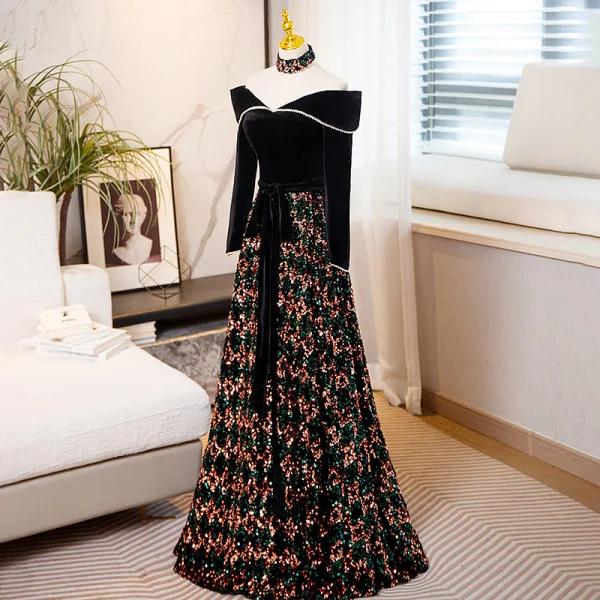 Chic / Belle Noire Velour Robe De Soirée 2023 Princesse Perle De l'épaule Paillettes Manches Longues Dos Nu Noeud Ceinture Longue Soirée Robe De Ceremonie