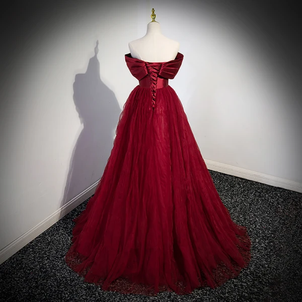 Chic / Beautiful Burgundy Prom Dresses 2023 A-Line / Princess Bow Off-The-Shoulder Short Sleeve Backless Floor-Length / Long Prom Formal Dresses