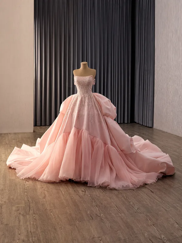 Luxury / Gorgeous Blushing Pink Handmade  Beading Sequins Cascading Ruffles Prom Dresses 2026 Ball Gown Strapless Sleeveless Backless Royal Train Formal Dresses