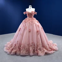 Blumenfee High End Rosa Ballkleider 2022 Ballkleid Off Shoulder Perle Spitze Blumen Applikationen Kurze Ärmel Rückenfreies Hof-Schleppe Festliche Kleider