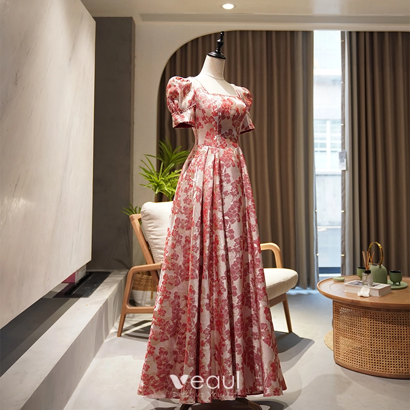 Elegant Burgundy Floral Prom Dresses 2022 A-Line / Princess Satin Square Neckline Pearl Puffy Short Sleeve Backless Floor-Length / Long Prom Formal