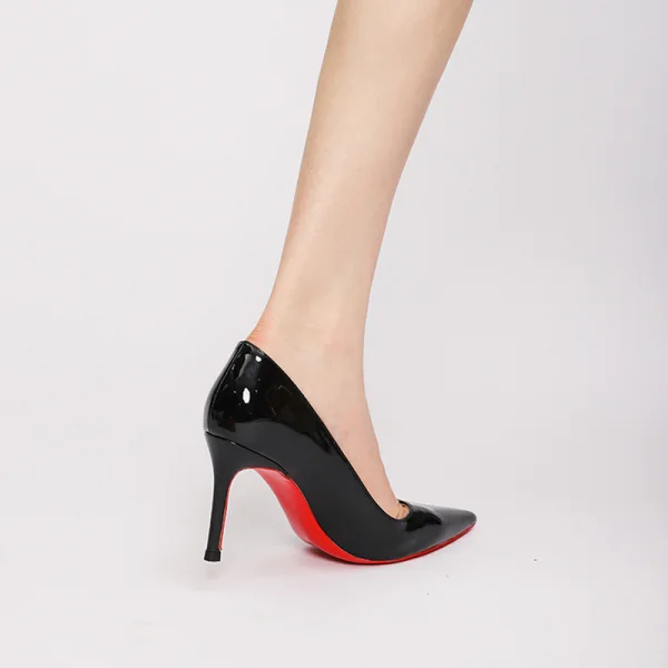 Sexig Svarta Afton Lackläder Röd Sula Pumps 2023 Läder 10 cm Stilettklackar Spetsiga Pumps Högklackade