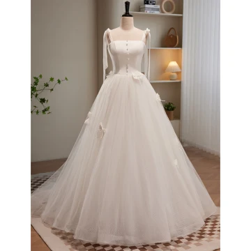 Charmant Blanche Perle Noeud Robe De Bal 2023 Bretelles Spaghetti Sans Manches Dos Nu Train De Balayage Promo Robe De Ceremonie