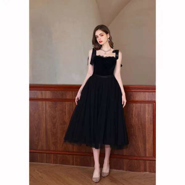 Sexy Noire de retour Robe De Graduation 2022 Princesse Bretelles Spaghetti Sans Manches Dos Nu Ceinture Thé Longueur Robe De Ceremonie