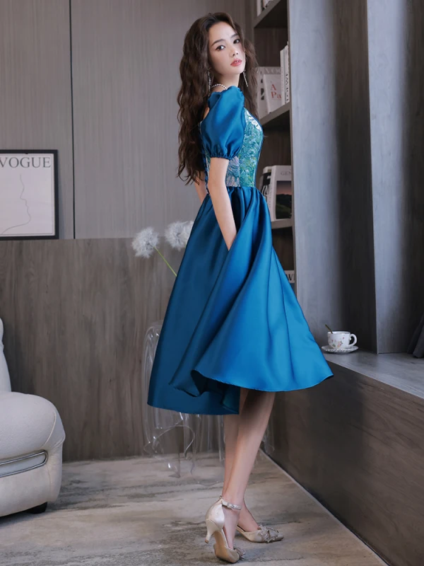 Chic Beautiful Ocean Blue Homecoming Graduation Dresses 2022 Satin A-Line Princess Short Chic Beautiful Ocean Blue Homecoming Graduation Dresses 2022 Satin A-Line Princess Short