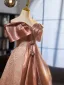 Chic / Beautiful Champagne Appliques Printing Prom Dresses 2025 A-Line / Princess Off-The-Shoulder Short Sleeve Backless Floor-Length / Long Prom Formal Dresses