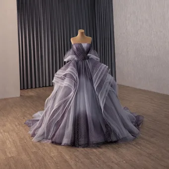 Scintillantes Haut De Gamme Violet Volants En Cascade Étoile Paillettes Robe De Bal 2026 Robe Boule Bustier Sans Manches Dos Nu Chapel Train Robe De Ceremonie