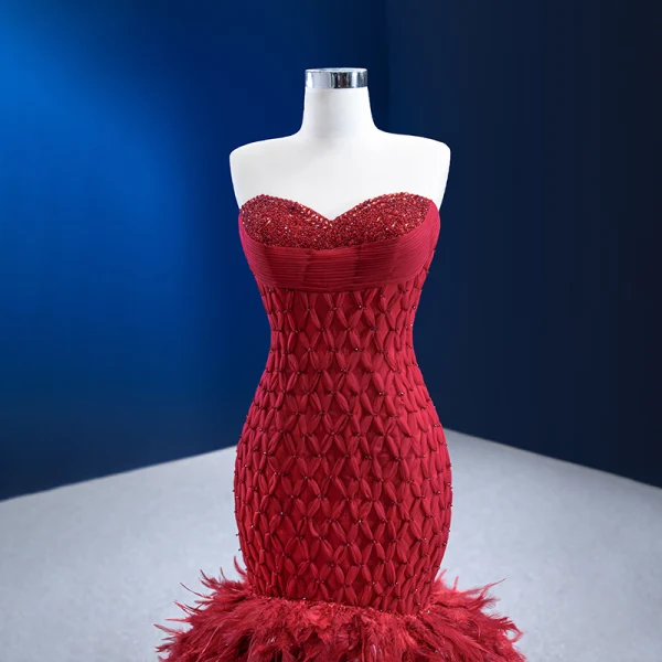 High-end Sexy Red Beading Rhinestone Sequins Feather Evening Dresses 2022 Trumpet / Mermaid Strapless Sleeveless Backless Court Train Evening Party