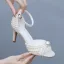 Elegante Weiß Perle Knöchelriemen Brautschuhe 2026 8 cm Stilettos Peeptoes Hochzeit Sandaletten Hochhackige