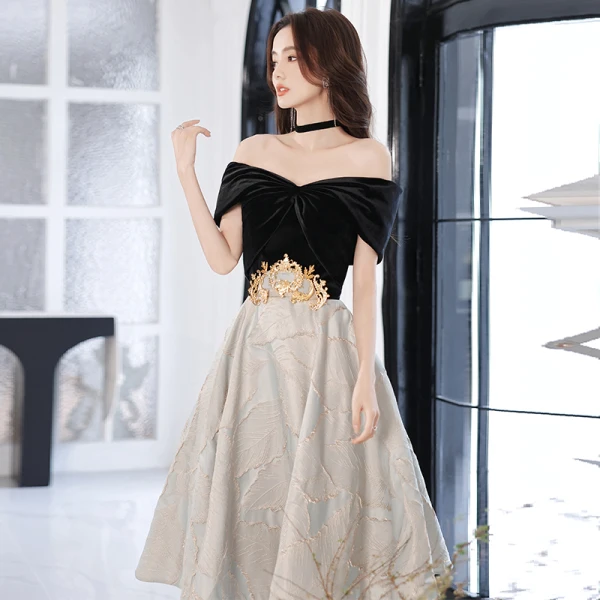 black and gold short homecoming dresses Black Tulle A-line Spaghetti Straps Short Homecoming Dresses With Stars,  MH552 main image 0