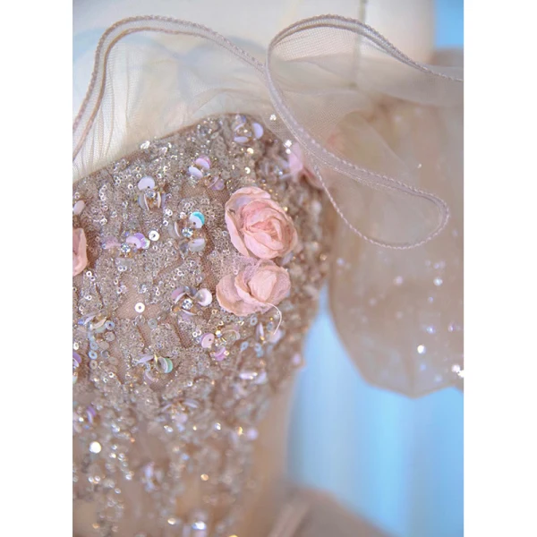 Charmant Champagne Perlage Paillettes Volants en Cascade Robe De Soirée 2022 Princesse De l'épaule Dos Nu Manches Courtes Longue Soirée Robe De Ceremonie