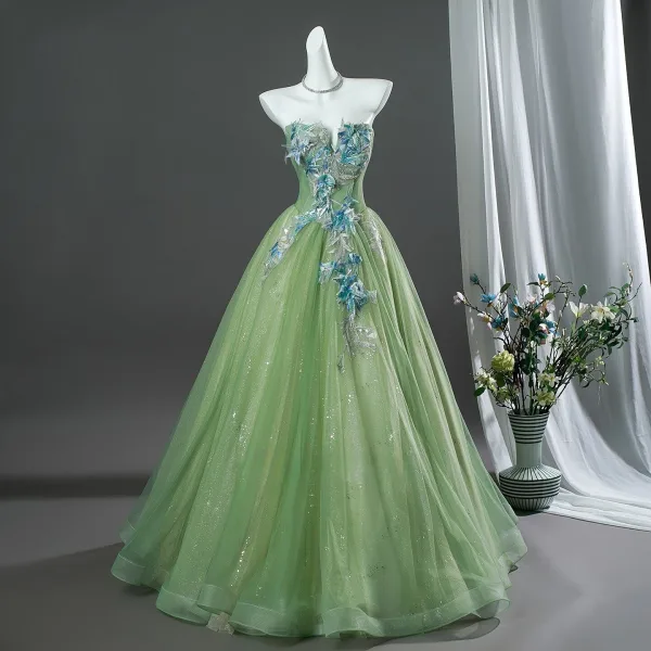 Zauberhaft Salbeigrün Perlenstickerei Spitze Blumen Ballkleider 2026 Ballkleid Bandeau Ärmellos Rückenfreies