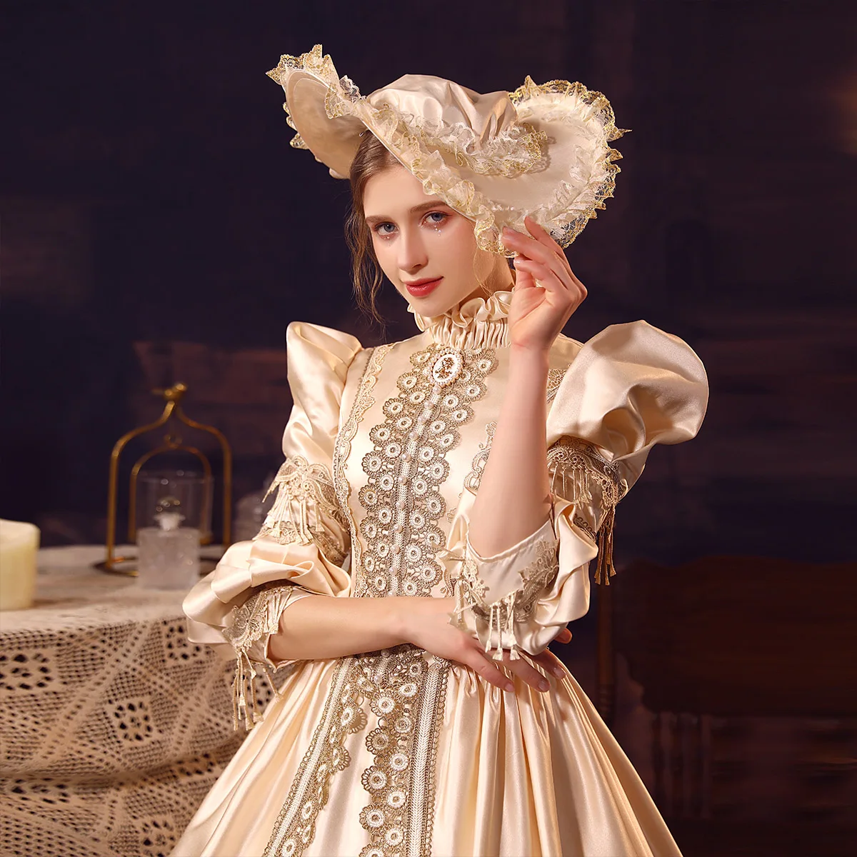 white christmas dresses Vintage A Line Straps Champagne Tulle Long Prom Dresses Party Evening Dress  P2466 main image 1