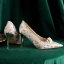 Vintage Elfenben Pärla Satin Blommig Brudskor 2022 8 cm Stilettklackar Spetsiga Bröllop Pumps Högklackade