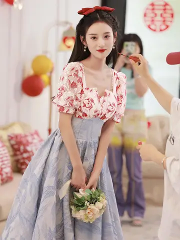 Chic Beautiful Red Lace Flower Prom Dresses 2022 A Line Princess Square Neckline Short Sleeve Backless Tea Length Prom Formal Dresses