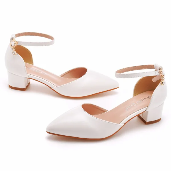 Modest / Simple White Wedding Shoes 2023 Ankle Strap 10 cm Thick Heels Pointed Toe Wedding Shoes High Heels