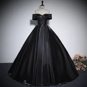 Elegant Black Satin Prom Dresses 2023 Ball Gown Off The Shoulder Short Sleeve Backless Floor Length Long Formal Dresses