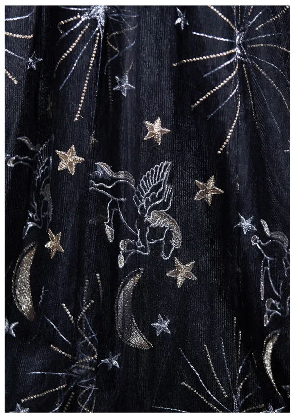 Elegant Black Embroidered Prom Dresses 2024 A-Line / Princess Square Neckline Short Sleeve Backless Floor-Length / Long Prom Formal Dresses