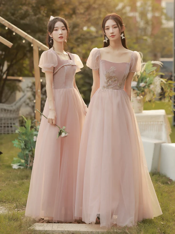 Chic / Belle Rose Sombre Perle Velour Robe Demoiselle D'honneur 2022 Princesse Encolure Carrée Manches Courtes Dos Nu Longue Demoiselle D'honneur Robe De Ceremonie