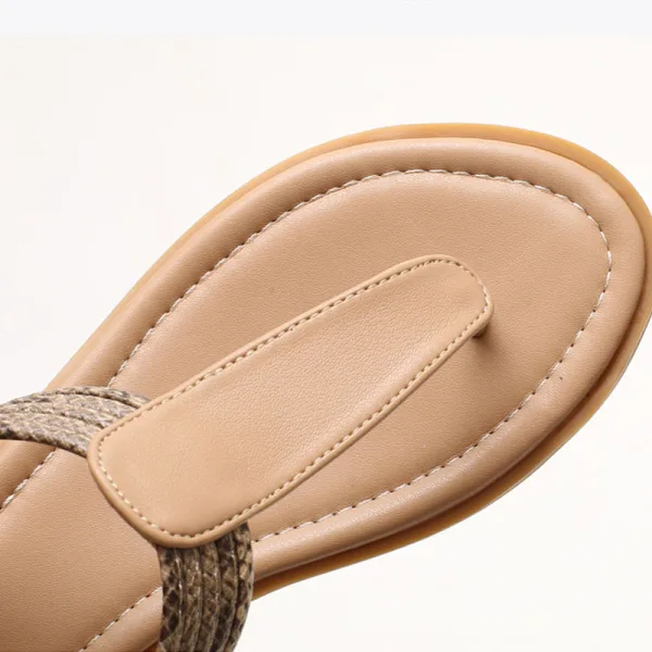 Bohême Simple Beige Plage Plat Sandales Femme 2022 T-Strap Peep Toes / Bout Ouvert Sandales Femme