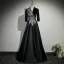 Vintage / Retro Black Sequins Lace Flower Velvet Floor-Length / Long Mother Of The Bride Dresses 2025 A-Line / Princess V-Neck 1/2 Sleeves