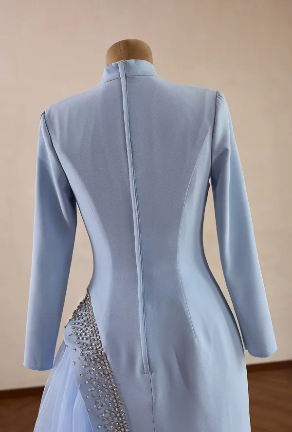 Musulmane Bleu Ciel Faux Diamant Robe De Bal 2026 Trompette / Sirène Col Haut Manches Longues Train De Balayage Robe De Ceremonie