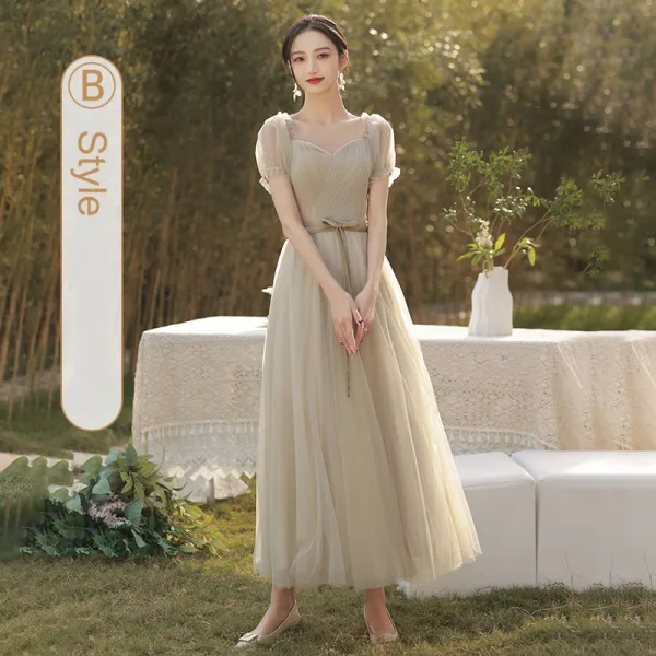 Schlicht Salbeigrün Brautjungfernkleider 2022 A Linie Kurze Ärmel Rückenfreies Stoffgürtel Schleife Lange Brautjungfernkleider
