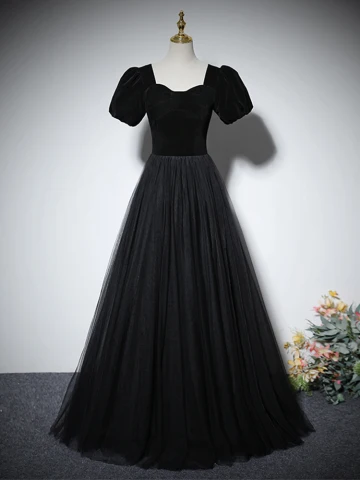 Audrey Hepburn Stil Schwarz Ballkleider 2024 A Linie Eckiger Ausschnitt Geschwollenes Kurze Ärmel Lange Ball Festliche Kleider