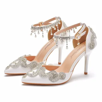 Charmant Blanche Faux Diamant Perle Chaussure De Mariée 2023 Bride Cheville 9 Cm Talons Aiguilles À Bout Pointu Mariage Talons Hauts