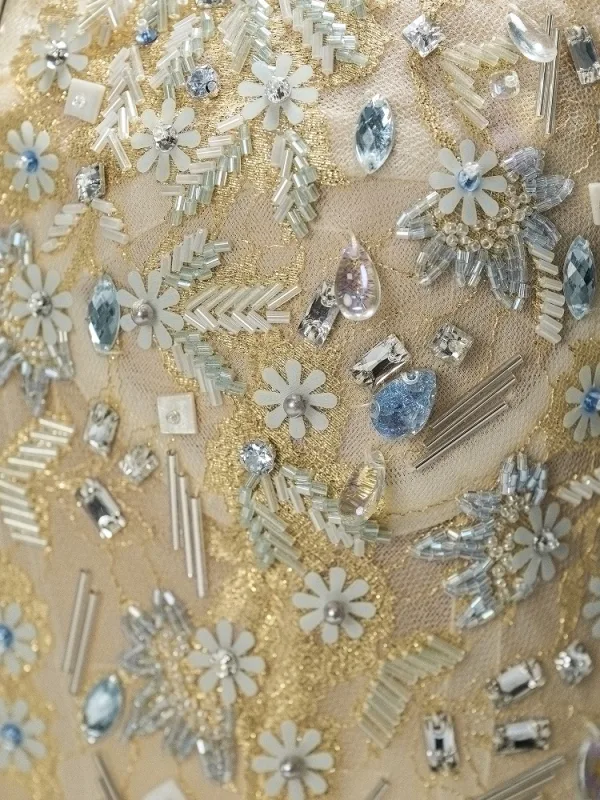 Wysokiej Klasy Błękitne Wykonany Ręcznie Frezowanie Rhinestone Kaskadowe Falbany Sukienki Na Bal 2025 Suknia Balowa Bez Ramiączek Bez Rękawów Bez Pleców Długie Sukienki Wizytowe