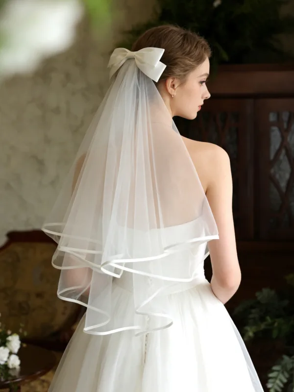 Modest / Simple White Bow Wedding Veils 2026 Tulle