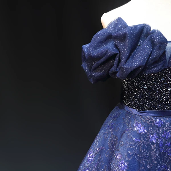 Glitzernden Marineblau Glanz Perlenstickerei Pailletten Ballkleider 2023 A Linie Bandeau Ärmellos Rückenfreies Lange Ball Festliche Kleider