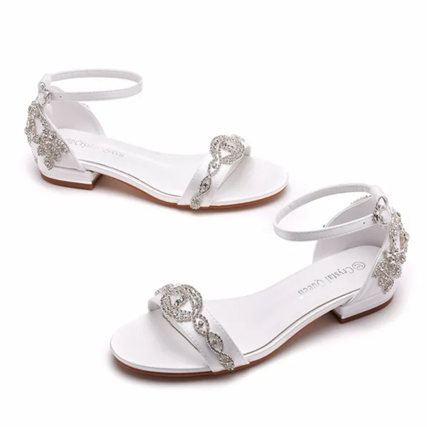 Sexy Blanche Faux Diamant Chaussure De Mariée 2023 Bride Cheville Talon Bas Peep Toes / Bout Ouvert Mariage Sandales Talons Hauts