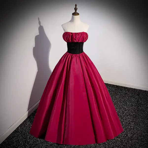 Elegant Burgundy Prom Dresses 2022 Ball Gown Strapless Sleeveless Backless Floor-Length / Long Prom Formal Dresses