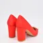 Élégant Rouge Perle Faux Diamant Satin Chaussure De Mariée 2022 Mariage 8 cm Talons Épais À Bout Pointu Escarpins Talons Hauts