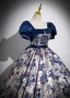 Vintage / Retro Ocean Blue Printing Prom Dresses 2023 Ball Gown Square Neckline Puffy Short Sleeve Backless Bow Sash Floor-Length / Long Prom Formal Dresses