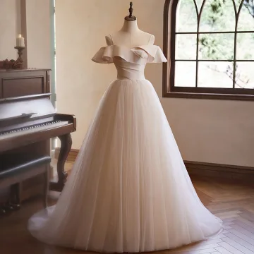 Schlicht Champagner Ballkleider 2024 Ballkleid Spaghettiträger Ärmellos Rückenfreies Lange Ball Festliche Kleider