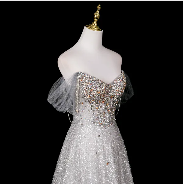 Charmant Glitzernden Silber Strass Pailletten Ballkleider 2025 A Linie Off Shoulder Kurze Ärmel Rückenfreies Lange Festliche Kleider